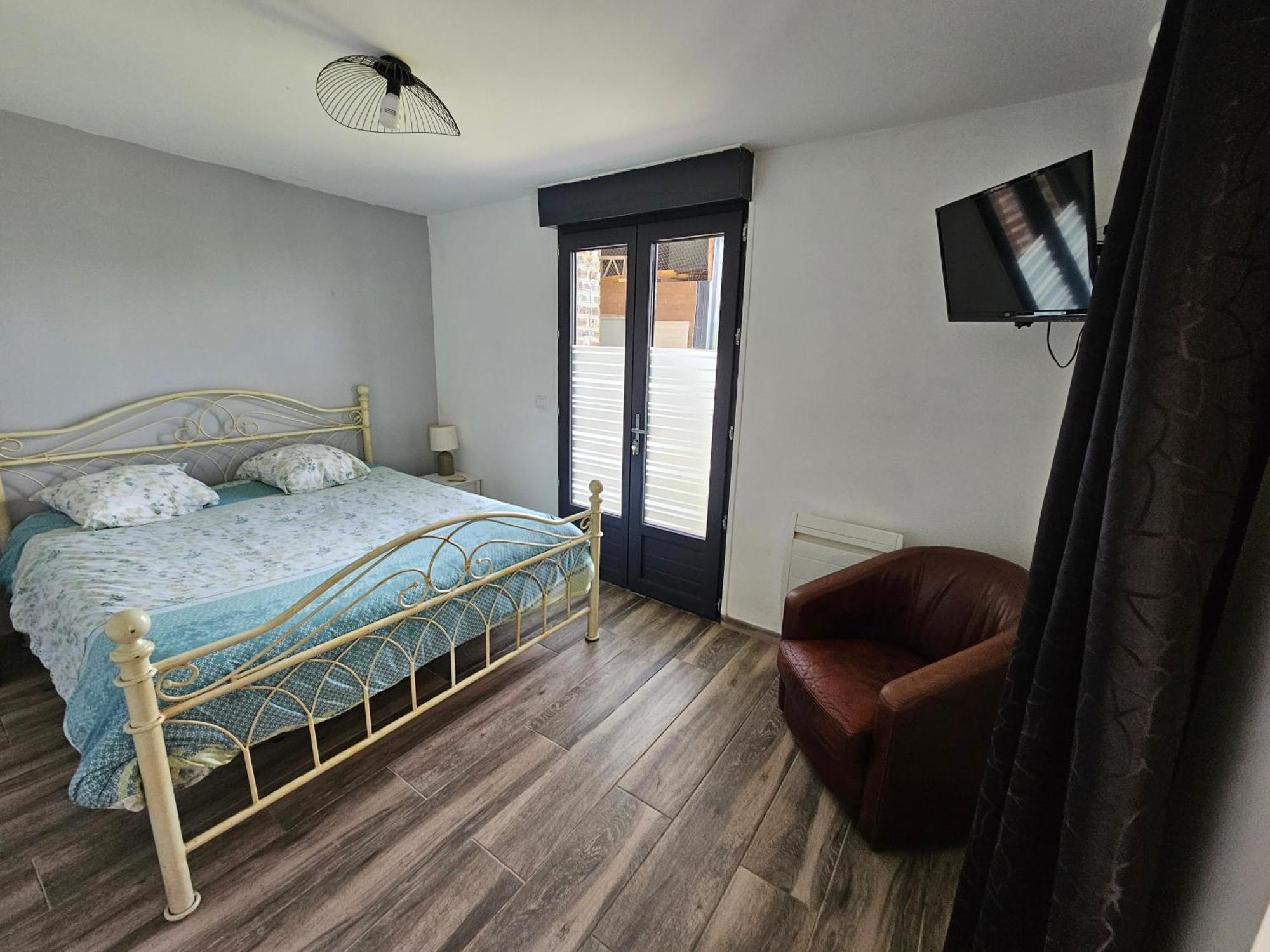 Chambre D Hotes Le Pigeonnier Fromelles Экстерьер фото